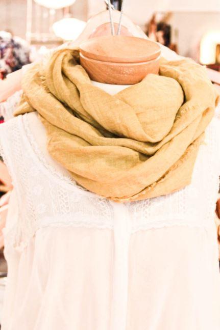 S1-006 scarf - Beige